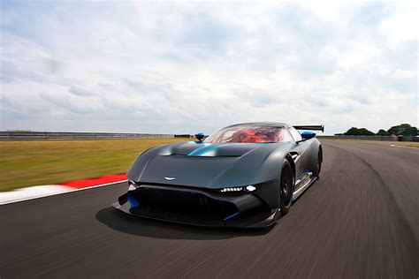 ASTON MARTIN Vulcan Specs & Photos - 2015, 2016 - autoevolution