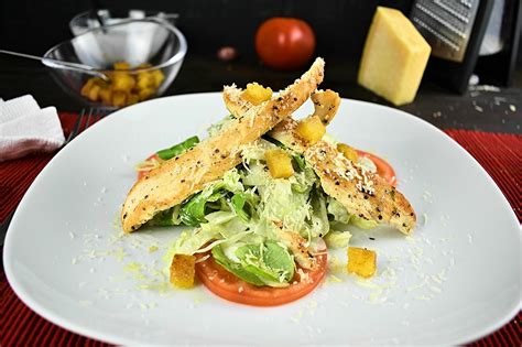 Chicken Caesar Salad Recipe | FitttZee