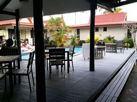 Wailoaloa Beach Accommodation