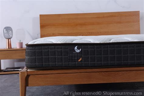 Hybrid Plush Mattress - Furniture Garage Store