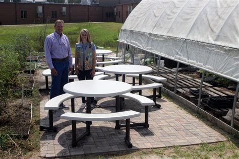 Richmond Hill High School student completes Outdoor Learning Space for middle school
