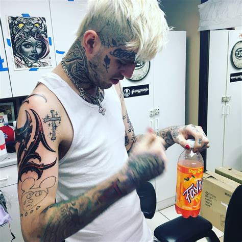 What I think is Lil Peep's last tattoo : r/LilPeep