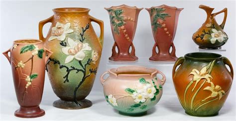 Roseville Pottery Vase Assortment - Jan 21, 2018 | Leonard Auction, Inc ...