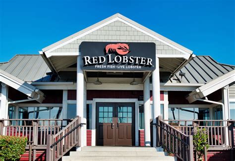 Lobsterfest Is Back at Red Lobster and There Are New Menu Items To Enjoy