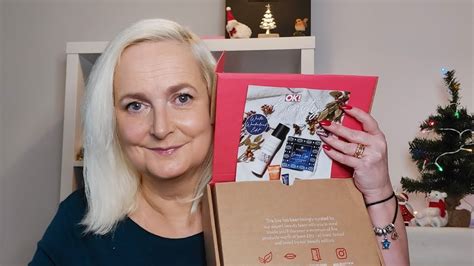 Unboxing - OK! Beauty Box - December 2022/January 2023 - worth over £105.00 - Winter Wonderland ...