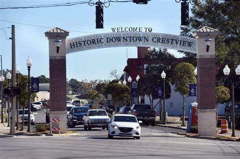 New gateway signs identify Crestview, Florida's downtown area