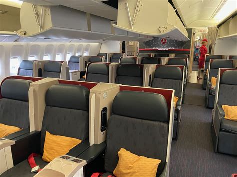 Review: Turkish Airlines 777-300 Business Class - Live and Let's Fly