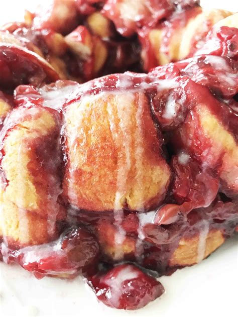 Skinny Cherry Pie Monkey Bread — The Skinny Fork