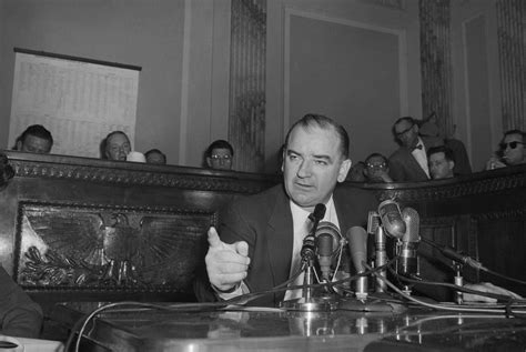 Biography of Joseph McCarthy, Controversial Senator