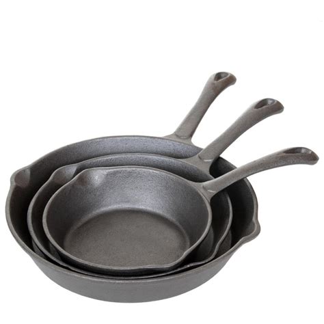 unseasoned cast iron skillet