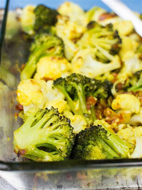 Garlicky Oven-Roasted Broccoli and Cauliflower Recipe