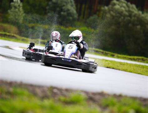 Go-kart Outdoor Racing With Max Speed 65 km/h (15 min)