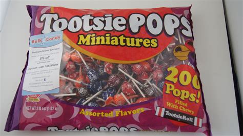 Tootsie Miniature Roll Pops 200 Count | bulkecandy.com – BulkECandy.com/SnackerzInc.