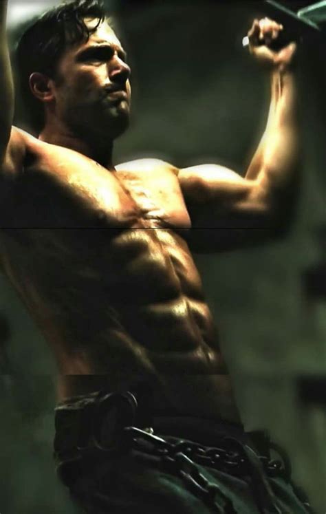 Ben Affleck Muscles The Town