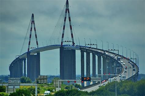 Pont de Saint-Nazaire - Schrägseilbrücke über die Loire Foto & Bild ...