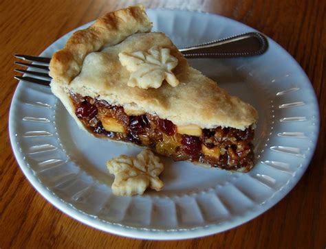 Meatless Mincemeat Pie | Cooking Mamas