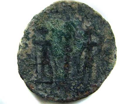 VALUE ANCIENT ROMAN COIN TO START COLLECTION CO 475