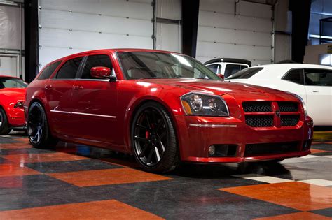 2006 Dodge Magnum SRT8 - Sold - The Iron Garage