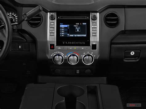 2018 Toyota Tundra: 296 Interior Photos | U.S. News