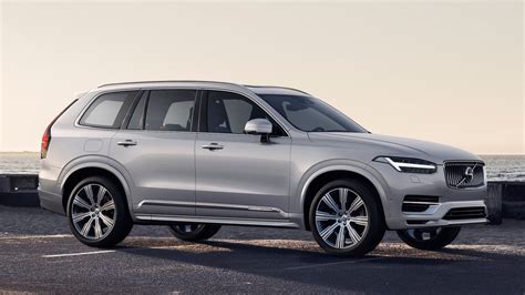 The 2020 Volvo XC90 Comes in for a Subtle Update | Automobile Magazine