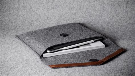 The best Mac gadgets and accessories for your new MacBook Air M2 ...