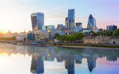 Download Reflection City England Man Made London 4k Ultra HD Wallpaper ...