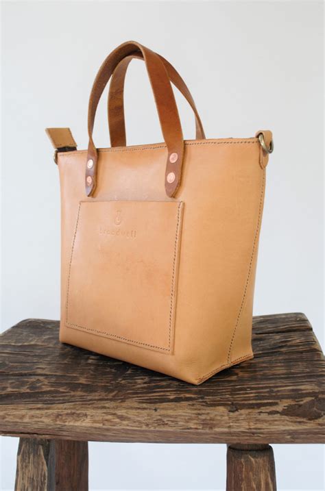 Broadwell Leather - Handmade Leather Bags In Wiltshire | Farleigh