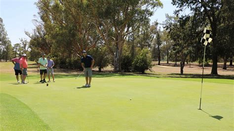 Mudgee Golf Club, Mudgee, NSW - Golf course information and reviews.