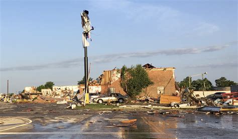 Tornadoes rake 2 Oklahoma cities, killing 2 and injuring 29 | AP News