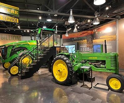 Tractor & Engine Museum | John Deere Attraction in Waterloo, Iowa ...