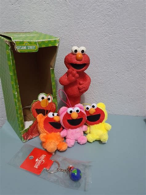 Sesame Street Elmo Merchandise Set, Hobbies & Toys, Memorabilia ...