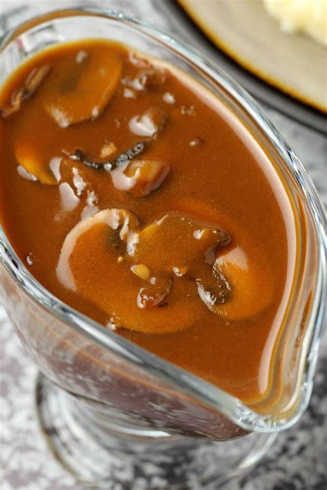 Vegan Mushroom Gravy - Loving It Vegan