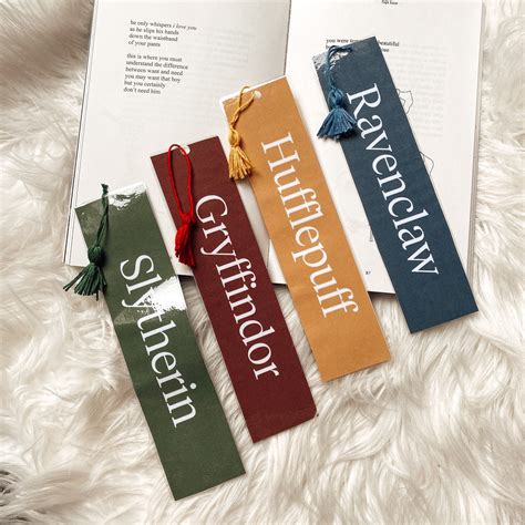 Hogwarts houses Bookmarks bookmark Harry Potter Hogwarts | Etsy