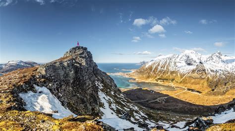 Volandstind - Hiking trail in Lofoten | Lofoten, Ski