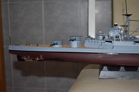 HMS Hood Battleship -- Plastic Model Military Ship Kit -- 1/350 Scale -- #05302 pictures by Zeke ...