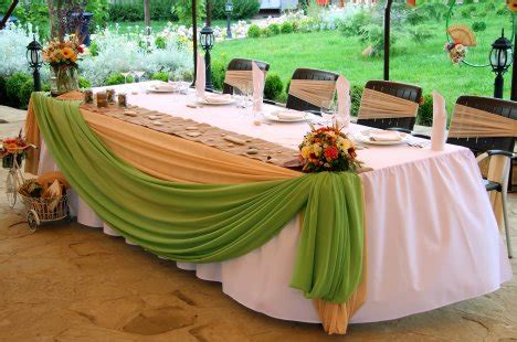 Table Skirting Designs - Wedding Head Table Skirting and Drapes