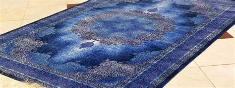 Blue Persian Rug: The 3 Main Color Tones Of Persian Blue Color In ...