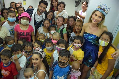 IN PHOTOS: Miss World, Mr World winners visit PGH