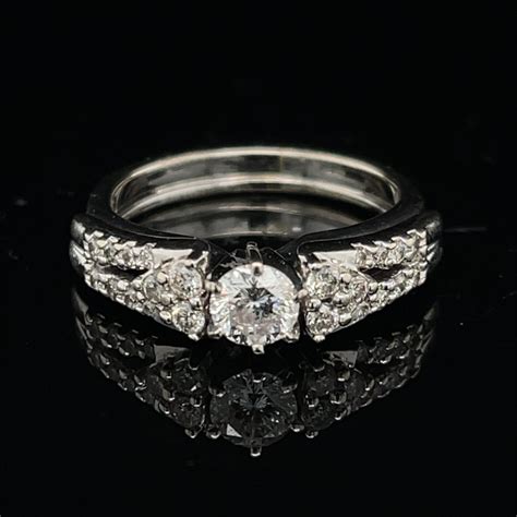 Engagement Rings - Diamond Exchange Dallas