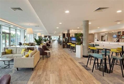 Review: the Hampton by Hilton Stansted Airport hotel | LaptrinhX / News