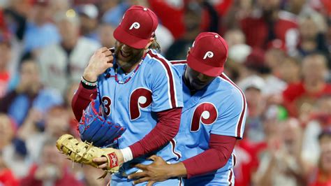 Bryce Harper injury update: Phillies star avoids elbow scare after colliding with Braves' Matt ...