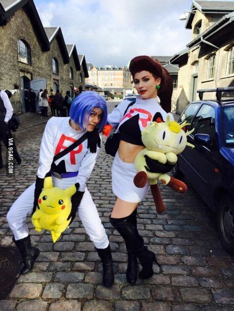 Iconic Halloween Costumes for Couples | Duo halloween costumes, Cute ...