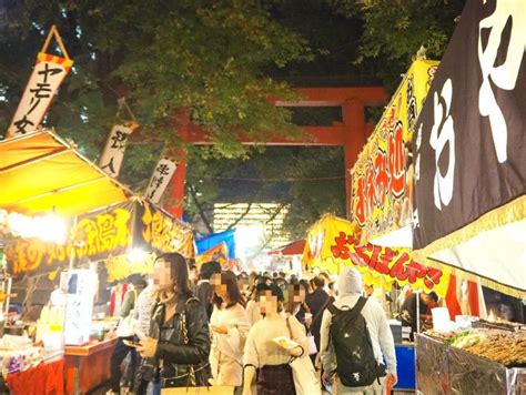 新宿・花園神社の「大酉祭」は見どころ満載！ 日本最後の見世物小屋も見てきた！ | 神社 祭り, 見世物小屋, 神社