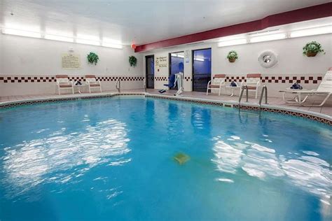 Hampton Inn Dayton Fairborn Wright Patterson Afb Pool: Pictures & Reviews - Tripadvisor