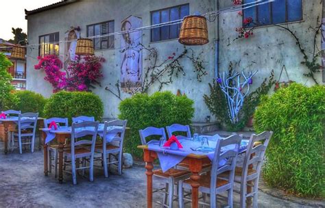 Zoupa, Restaurant in Skopelos, Town - Greeka.com | Skopelos, Greece ...