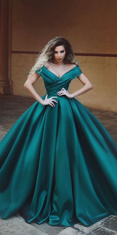 18 Green Wedding Dresses For Non-Traditional Bride | Wedding Dresses ...