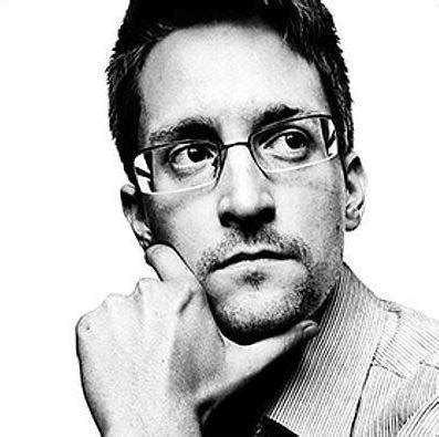 Edward Snowden returns to U.S.! Oops, nope, it's a phishing scam