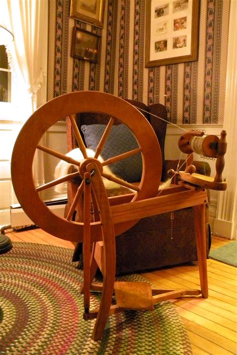 spinning-wheel-old-living-room-1 | The Inn at East Hill Farm