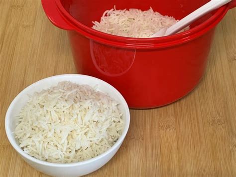 How to Cook Rice in a Microwave Rice Cooker - OvenSpot