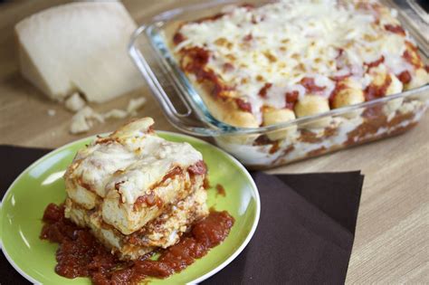 Breadstick Lasagna | Recipes | Olive Garden Italian Restaurant